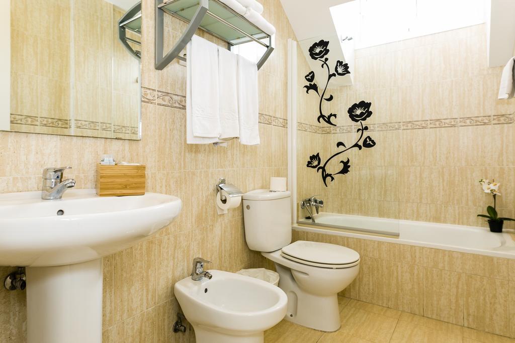 Weforyou Real Del Tivoli Two Rooms Benalmadena Ngoại thất bức ảnh